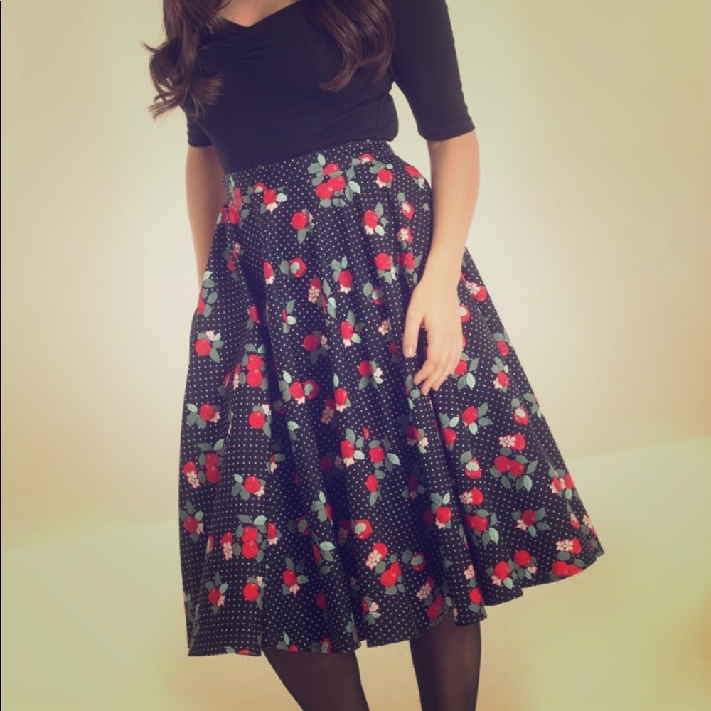 Hell Bunny Apple Blossom 50’s Skirt polka dot